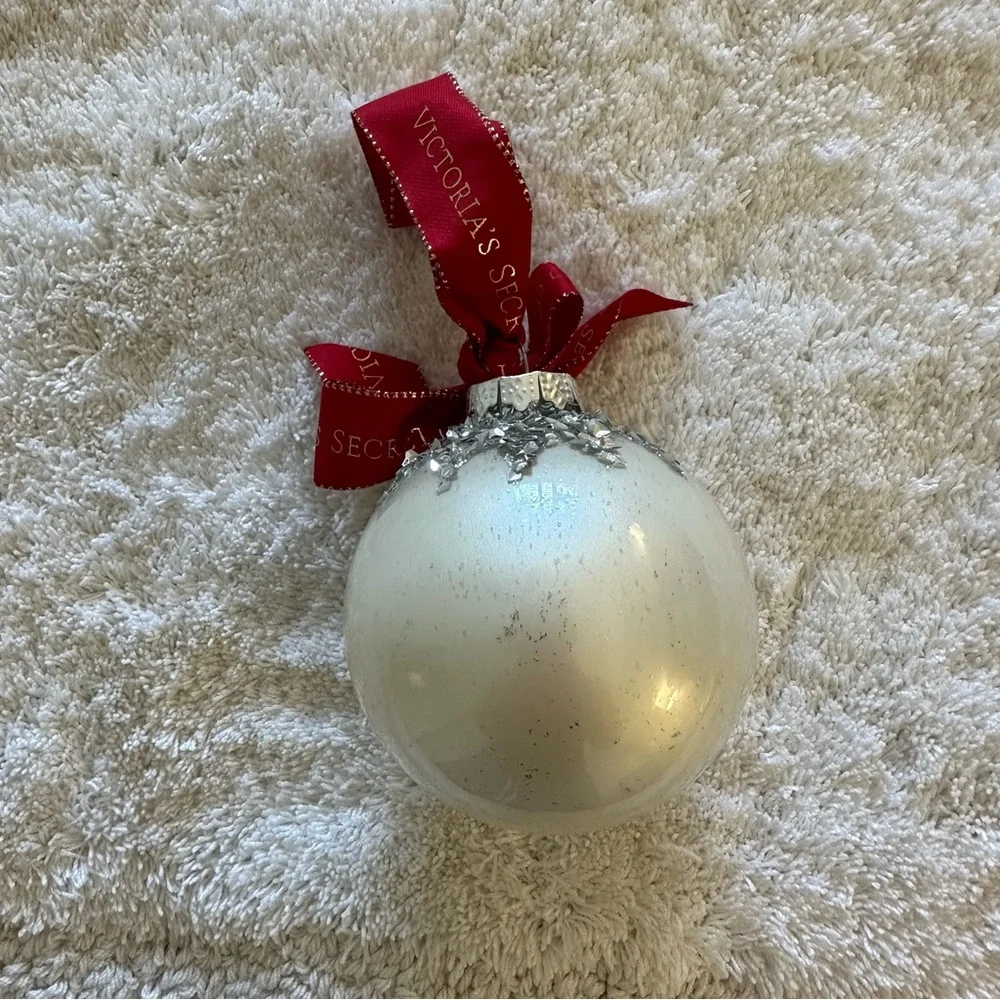 Victoria's Secret Limited Edition Collectable Christmas Victoria Ornament